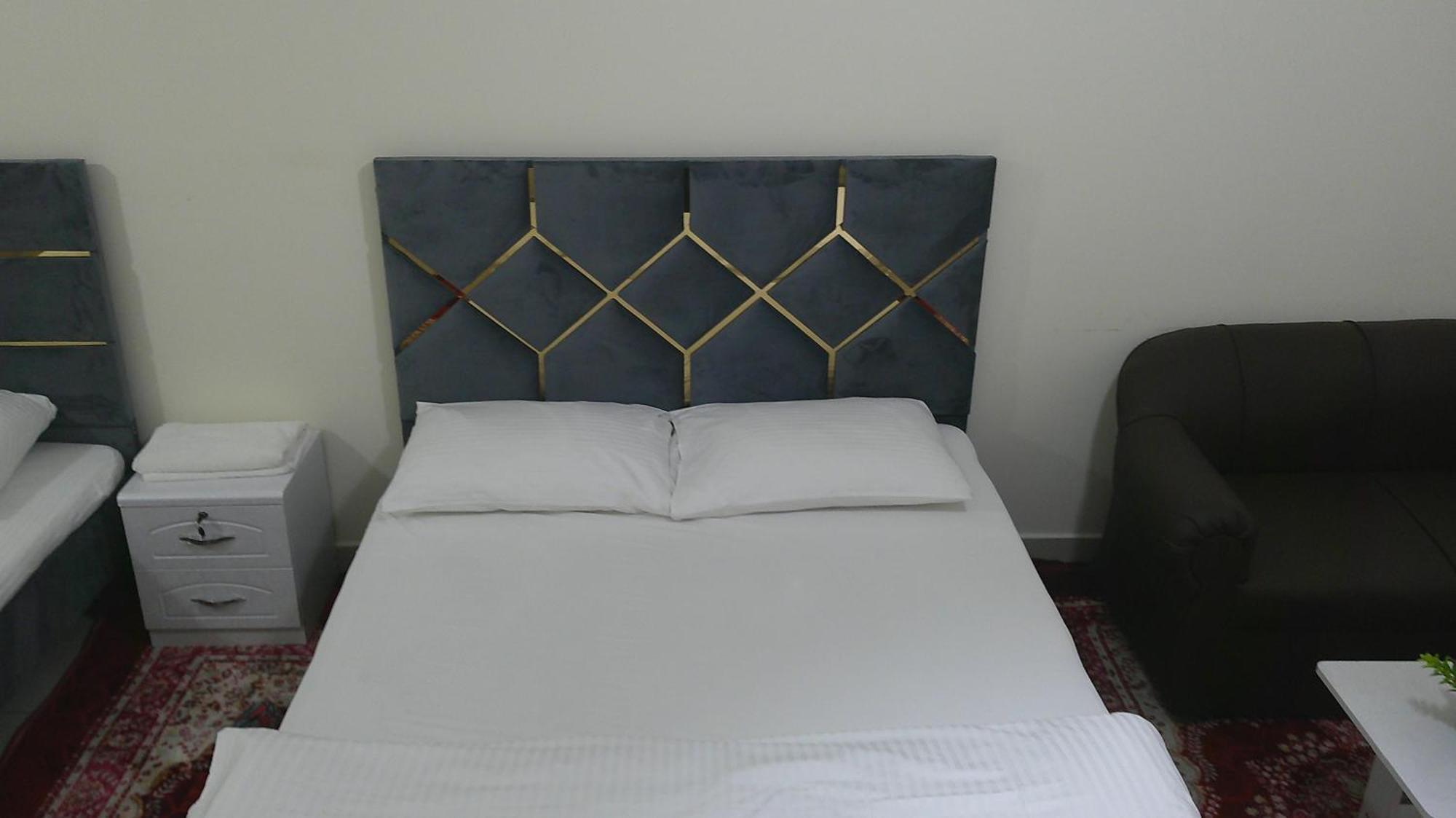Ruby Star Hostel Dubai F2 Экстерьер фото