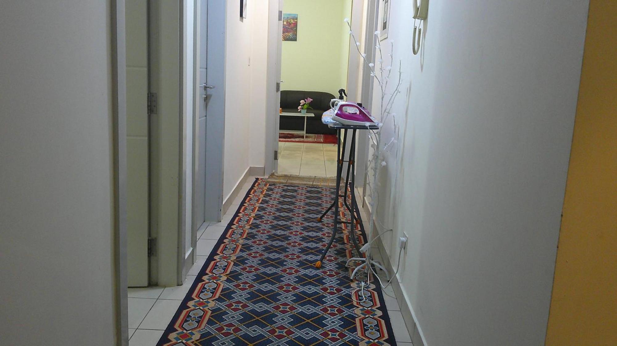 Ruby Star Hostel Dubai F2 Экстерьер фото