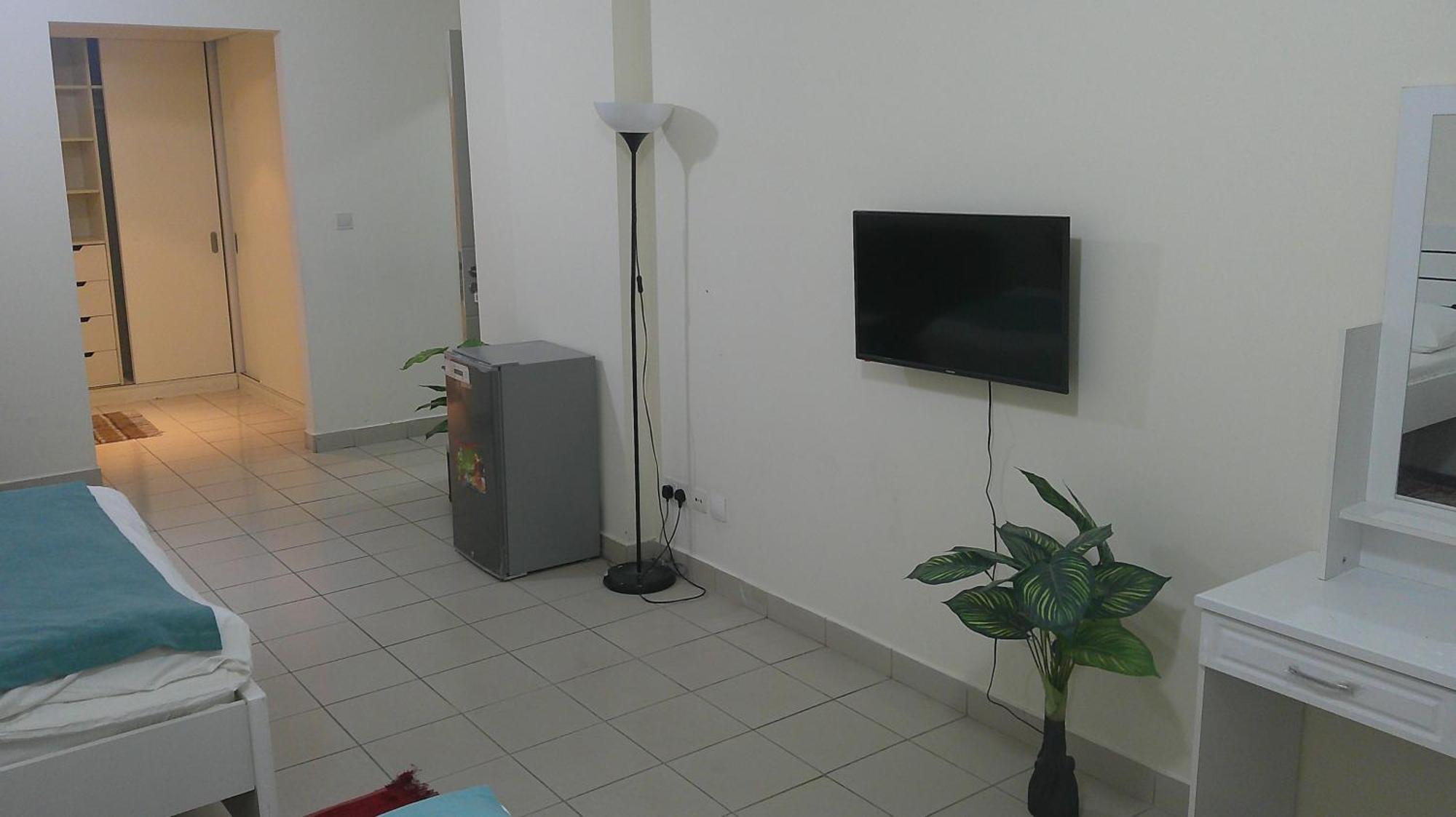 Ruby Star Hostel Dubai F2 Экстерьер фото
